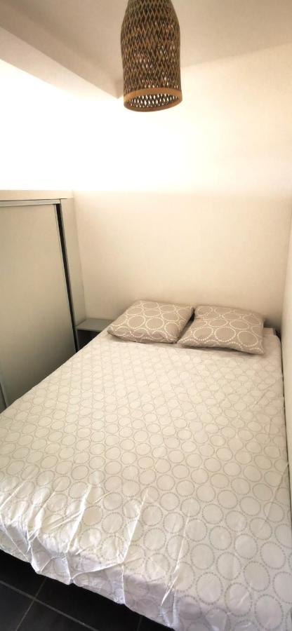 Grand Studio Lumineux Apartment เปรอลส์ ภายนอก รูปภาพ